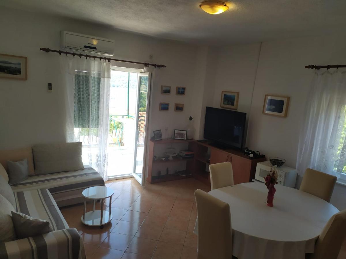 Veldic Apartments Tisno Exterior foto