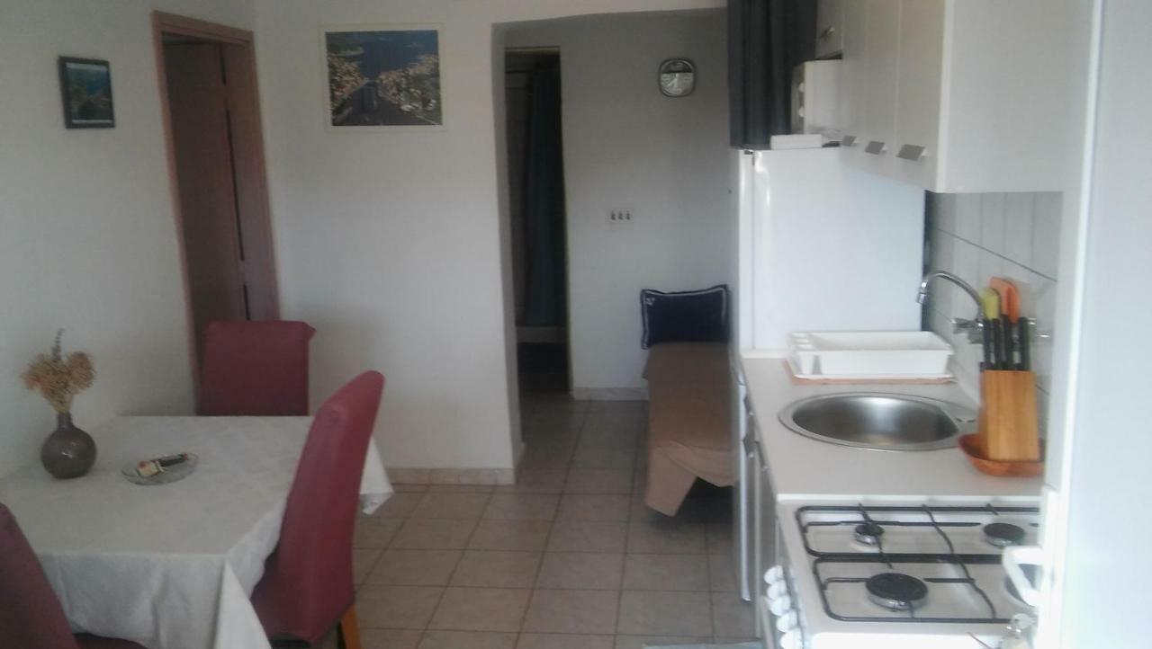 Veldic Apartments Tisno Exterior foto